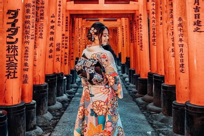 Chùa nghìn cột Fushimi Inari
