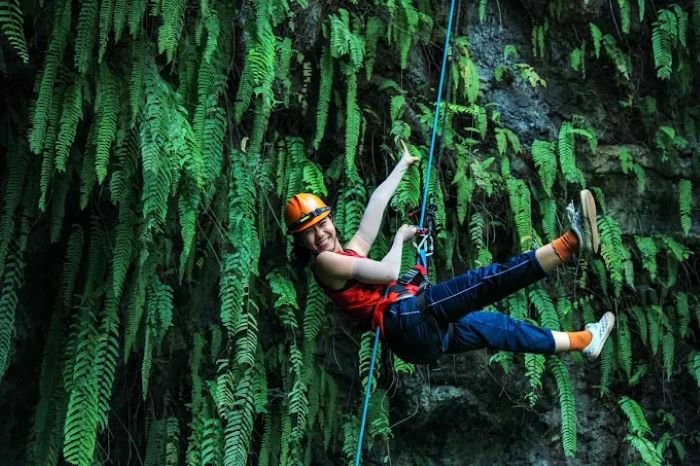 Địa điểm hang động dành riêng cho những ai yêu thích khám phá