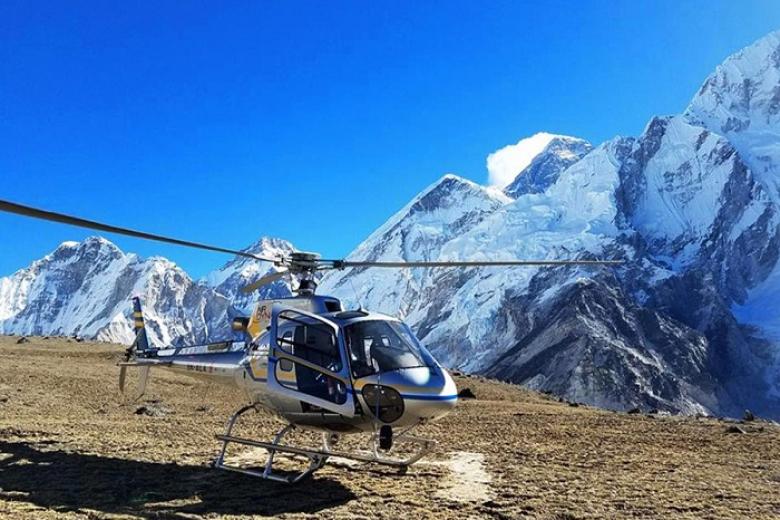 Mountain Flight Or EBC By Helicopter
