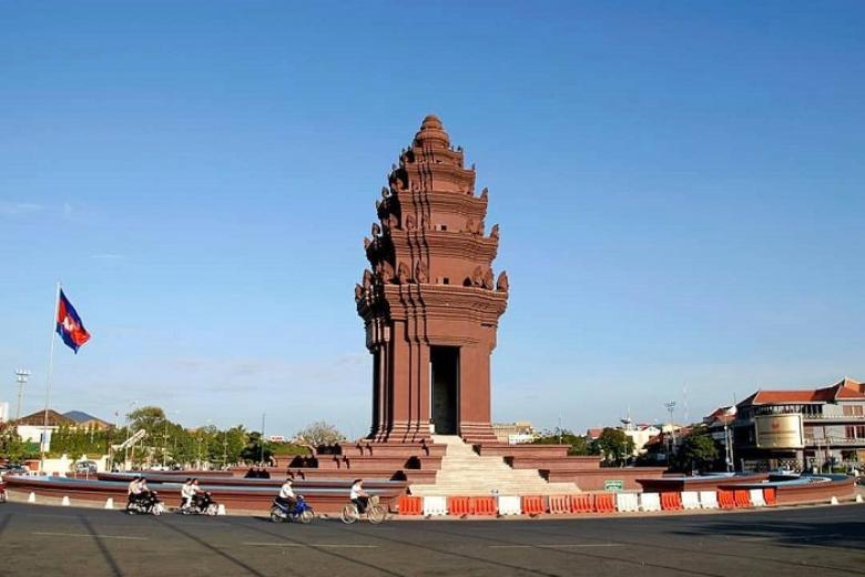 Tượng đài Độc Lập Phnom Penh