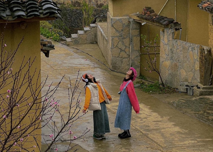 Làng văn hóa Lô Lô Chải điểm tham quan cực đẹp khi đi tour Cột cờ Lũng Cú