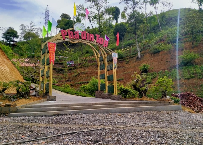 Bạn có thể chọn tour đèo Pha Đin theo phương tiện di chuyển 