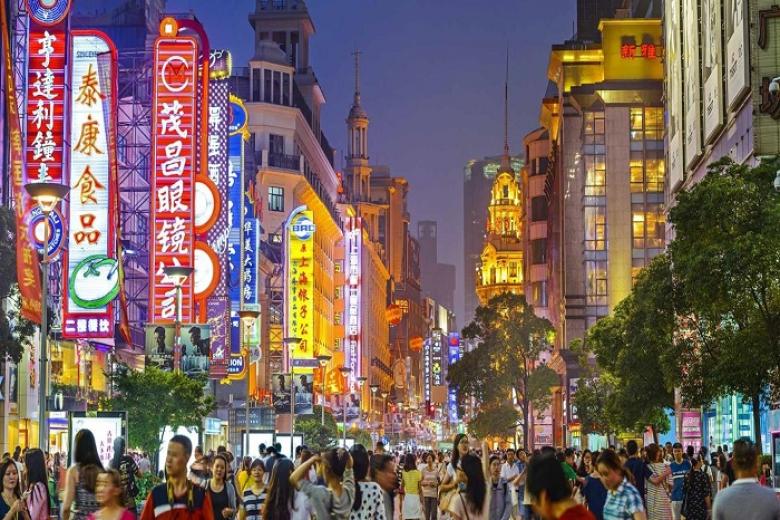 Tham quan và mua sắm trên Phố Nam Kinh