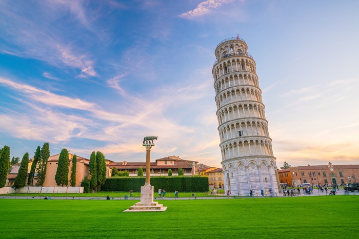 tour Ý