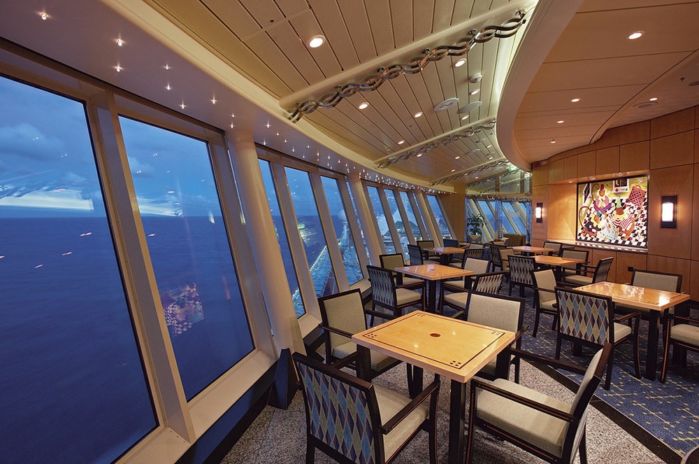 Hệ thống khách sạn sang trọng, nhà hàng ăn uống với đầy đủ các món - du thuyền Mariner of the Seas