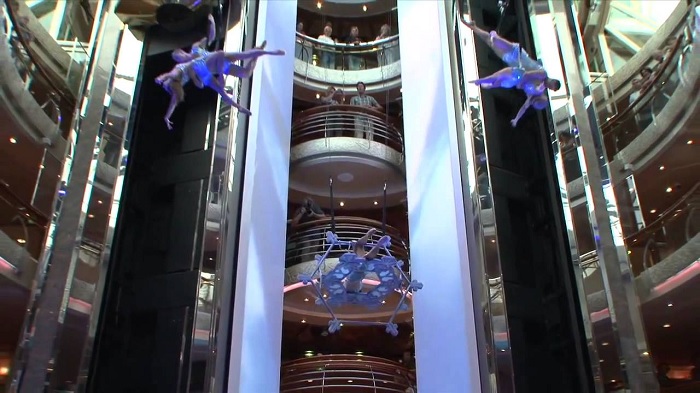 Rhapsody_of_the_Seas2