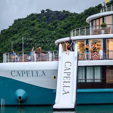 Tour du thuyền 5* Capella 2N1Đ ngủ đêm trên Vịnh Hạ Long