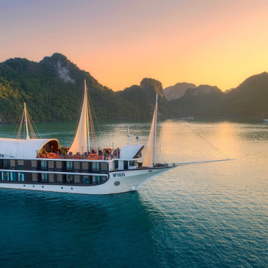 Tour du thuyền 5* Sena Cruises 2N1Đ ngủ đêm trên Vịnh Hạ Long