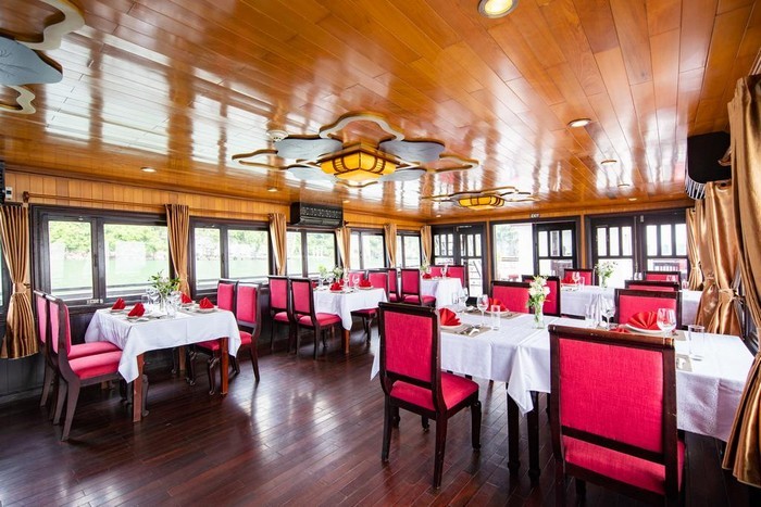swan_cruise_nha_hang