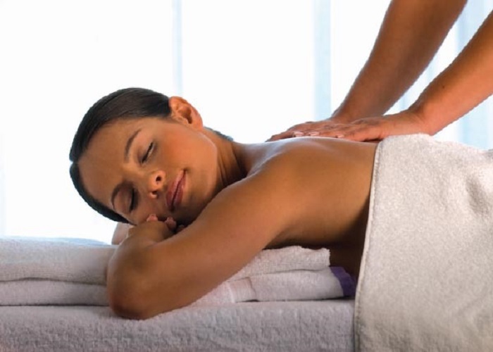 Dịch vụ massage trên du thuyền