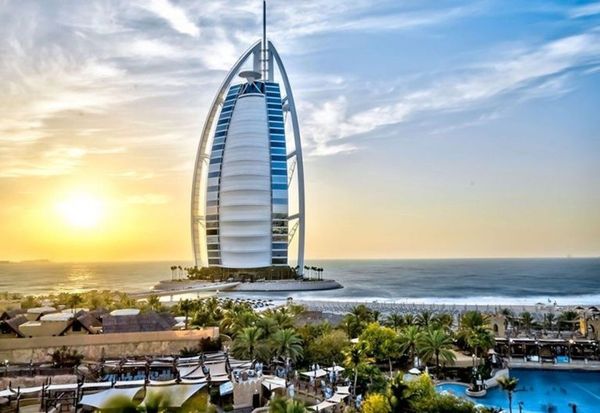 Du lịch dubai tháng 6 nên trang bị một ít kiến thức cơ bản về đất nước này.