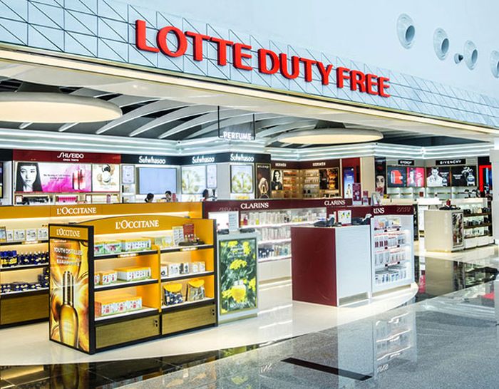 Trải nghiệm mua sắm mọi thứ ở Lotte Duty Free 