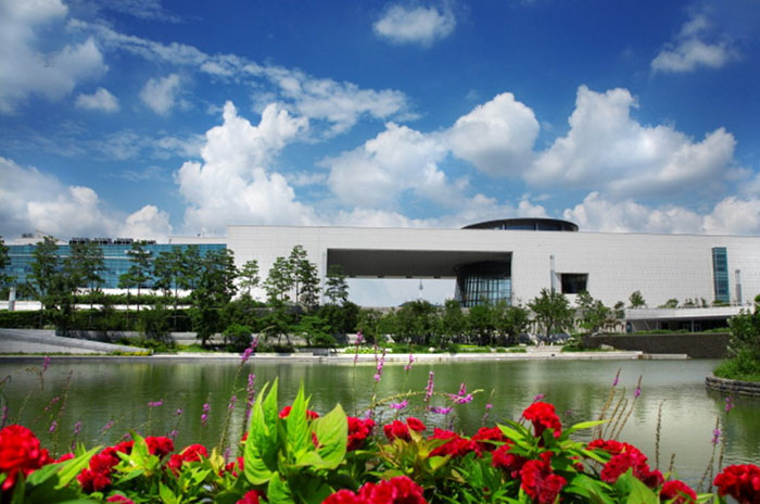 Bảo tàng Quốc gia Hàn Quốc - Bảo tàng được dời đến Công viên Yongsan năm 2005