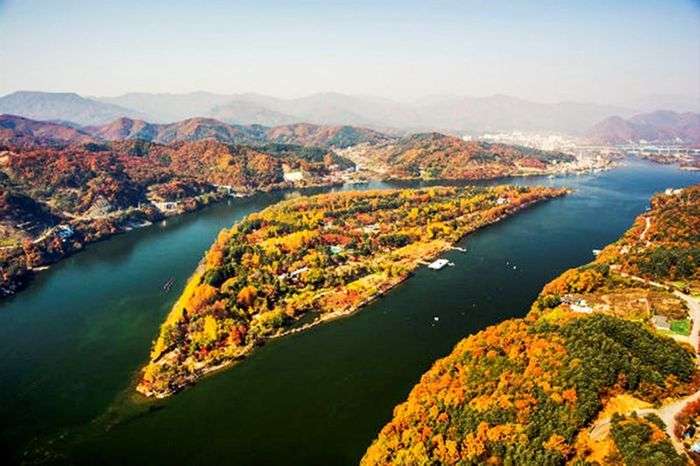 Địa điểm du lịch Seoul - Đảo Nami với cảnh sắc thiên nhiên đẹp đắm say.