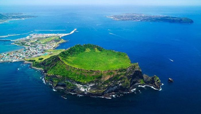 Du lịch hàn quốc mùa xuân - Du lịch Hàn Quốc mùa xuân chớ bỏ qua hòn đảo xinh đẹp Jeju