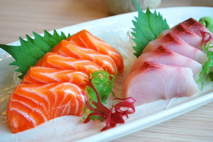 Ăn gì ở Jeju - Sashimi tươi ngon, được tuyển chọn từ những hải sản tốt nhất