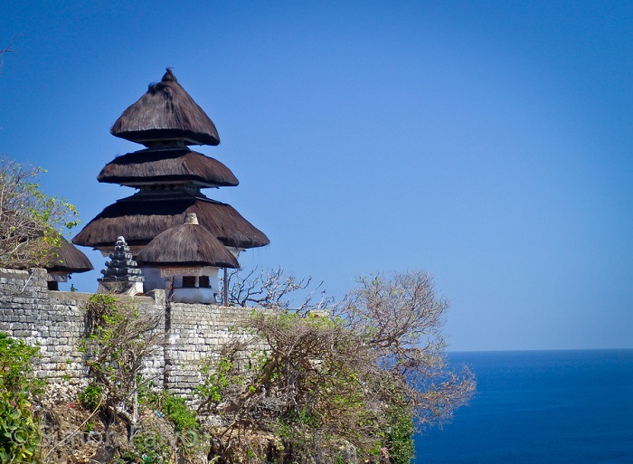 Thiên đường Bali - Đền Uluwatu