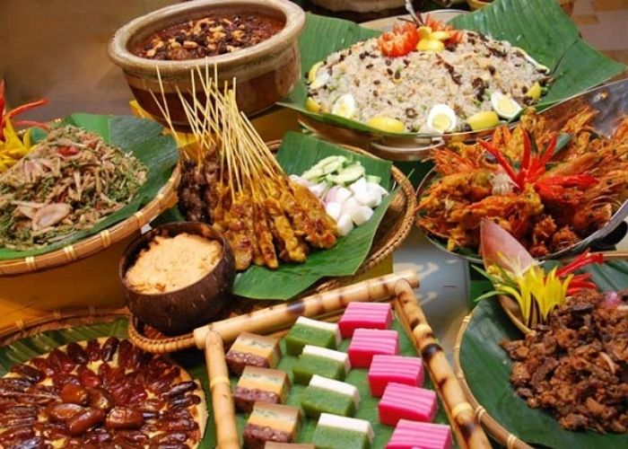 Đặc sản Indonesia - Món ăn đặc sản Indonesia nổi tiếng, thu hút du khách.