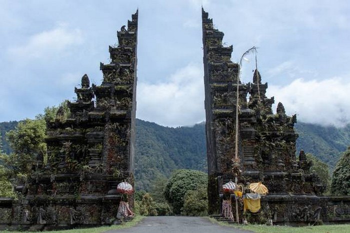 Du lịch Indonesia bao nhiêu tiền - Ngân sách tầm trung Indonesia