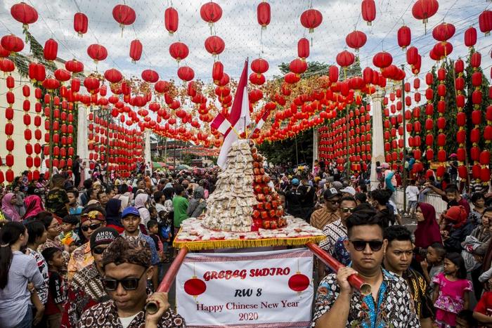 Du lịch Indonesia mùa nào - Lễ hội Gerebeg.