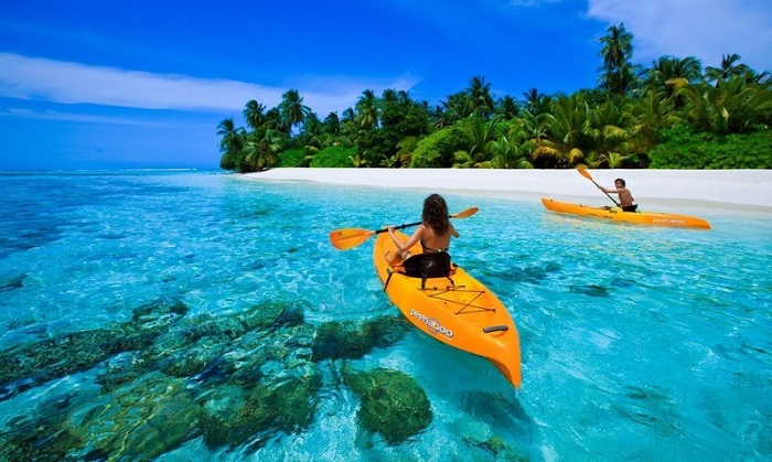 Đảo Belitung - Chèo thuyền Kayak - bộ môn của những người yêu thích vận động trên biển