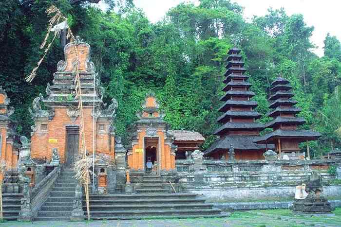 Đền Goa Gajah - Một góc nhỏ của ngôi đền cổ kính ở Bali.