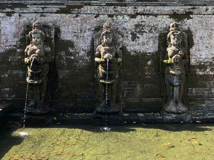 Đền Goa Gajah - Những bức tượng với dòng nước thánh thần bí