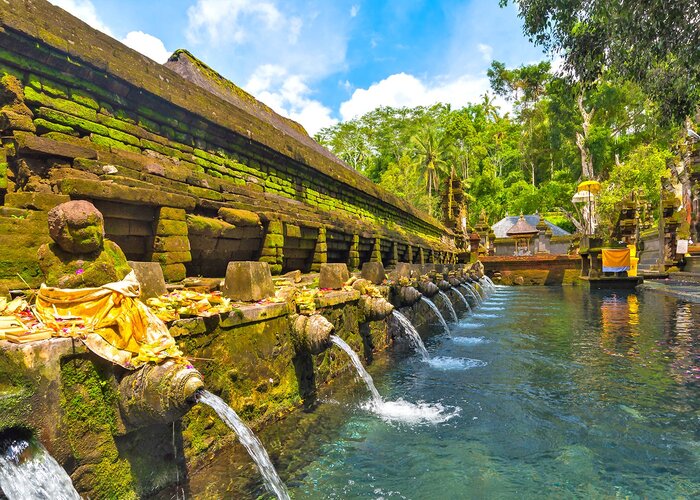 Đền suối thiêng Tampak Siring - Vẻ đẹp độc đáo của đền suối thiêng Tampak Siring khiến du khách không khỏi cảm thấy trầm trồ