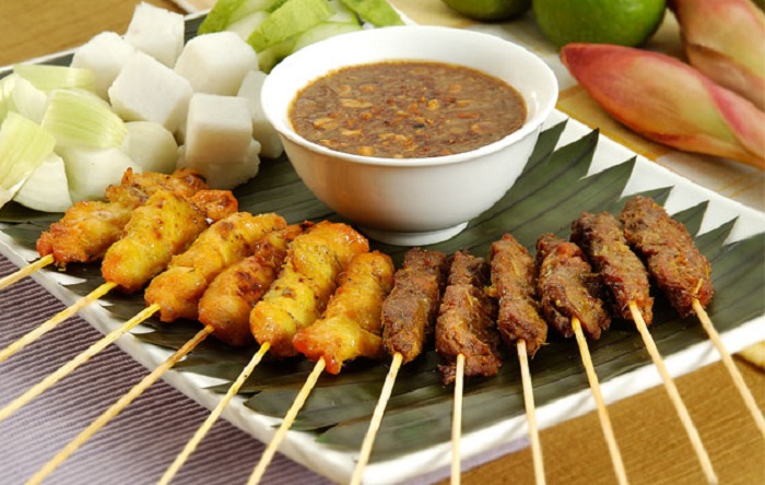 Chợ đêm Kuta - Thịt nướng Satay
