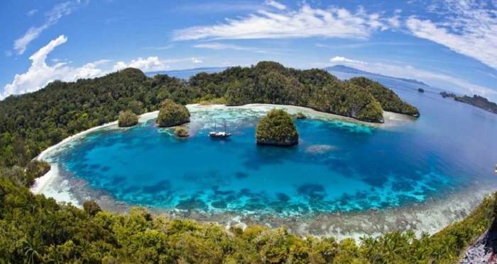 Kinh nghiệm du lịch Raja Ampat - Biển ở Raja Ampat.