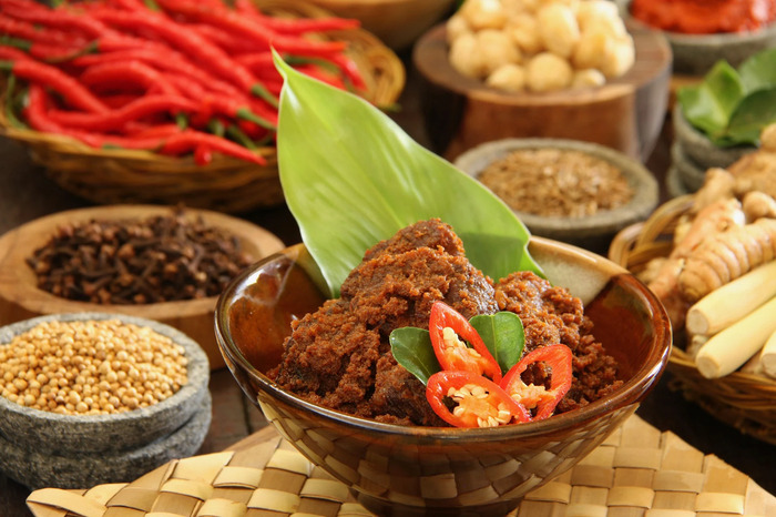 Ăn gì ở Indonesia - Rendang là món ăn mang hương vị Ấn Độ