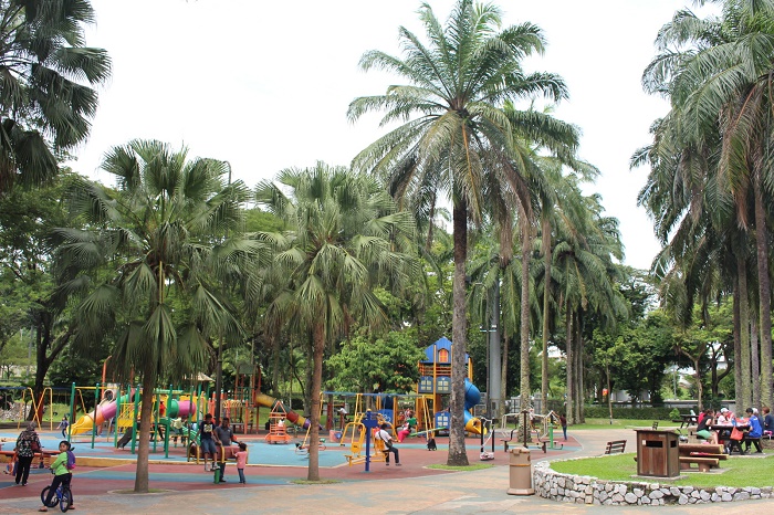Kuala Lumpur có gì chơi - Vườn bách thảo Perdana Botanical Garden là địa điểm vui chơi, picnic quen thuộc của các gia đình