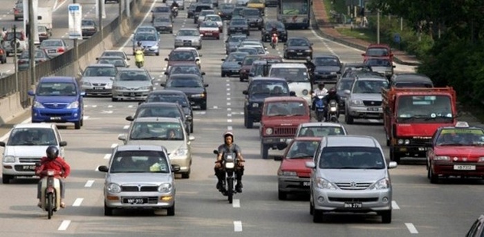 Cách di chuyển ở Kuala Lumpur - Di chuyển bằng xe máy