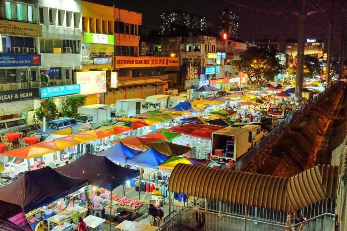 Đây là một trong những khu chợ dài nhất Malaysia 