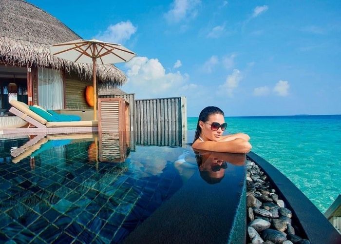 Du lịch biển Maldives - Du lịch biển Maldives được tận hưởng dịch vụ spa dưới lòng nước.