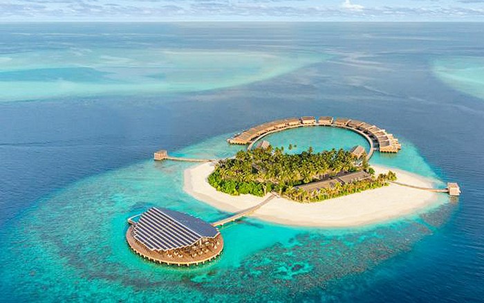 Du lịch Maldives có cần visa không - Toàn cảnh một resort ở Maldives.
