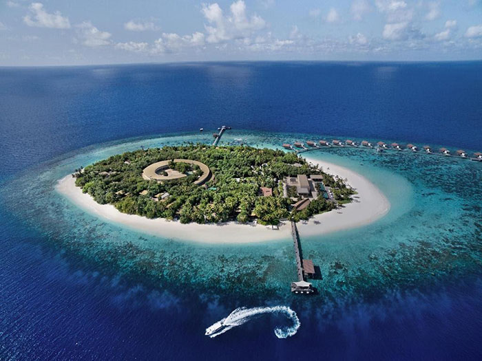 Kinh nghiệm du lịch Maldives - Khí hậu nhiệt đới nhưng dễ chịu hơn nhờ tác động của gió biển
