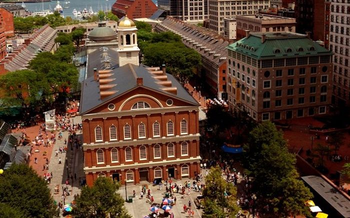 Kinh nghiệm du lịch Boston- Quảng trường Faneuil là cái nôi của nền văn hóa Boston