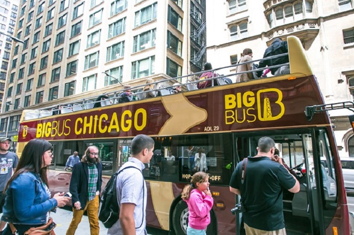 Kinh nghiệm du lịch Chicago - Xe bus tại Chicago