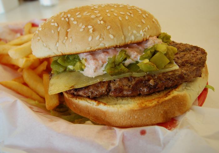 Đặc sản của Mỹ - Hamburger Mỹ