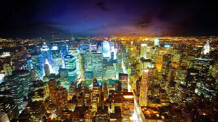 Quảng trường Times Square - Toàn cảnh thành phố New York về đêm.