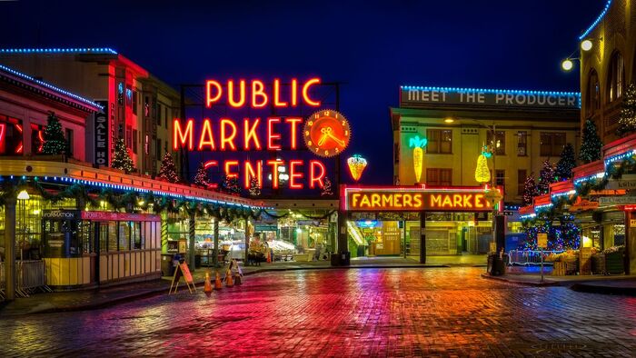 Chợ Pike Place - Chợ Pike Place lung linh ánh đèn khi về đêm