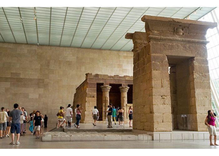 Bảo tàng nghệ thuật metropolitan - Mỗi năm Viện bảo tàng nghệ thuật Metropolitan thu hút hơn 4 triệu khách du lịch