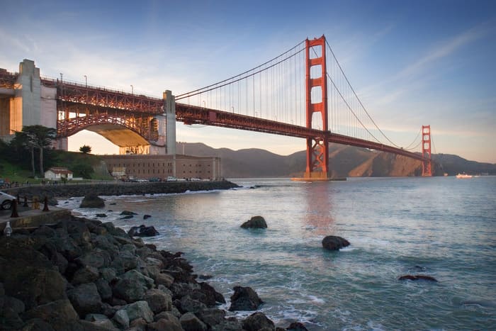 Kinh nghiệm du lịch San Francisco - Golden Gate sở hữu thiết kế độc đáo đảm bảo sự vững chãi, cố định