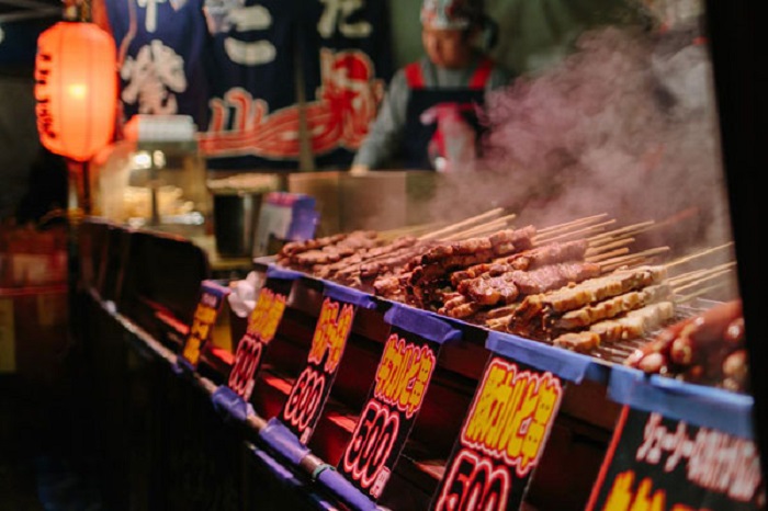 Ăn gì ở Tokyo - Yakitori tại đường phố Nhật