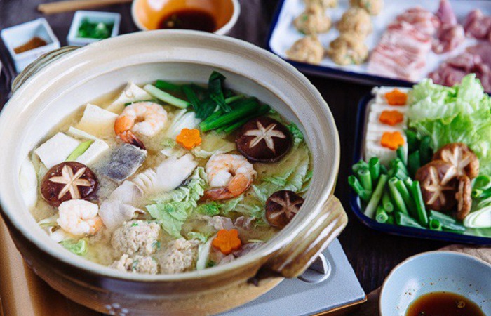 Ăn gì ở Tokyo - Lẩu Chanko Nabe nóng hổi