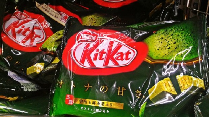 Du lịch Nhật Bản nên mua gì - Kitkat 