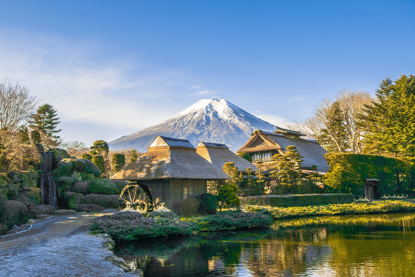 Du lịch làng cổ Oshino Hakkai là nơi để khám phá cuộc sống thời xưa