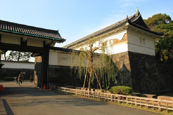 Du lịch Nhật Bản tham quan Hoàng cung Tokyo