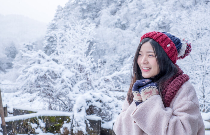 Kinh nghiệm du lịch Nhật Bản mùa đông - Bạn phải mang thật nhiều đồ mùa đông để giữ ấm trong suốt chuyến đi